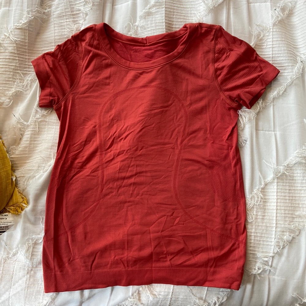 Lululemon Swiftly Tech Tee